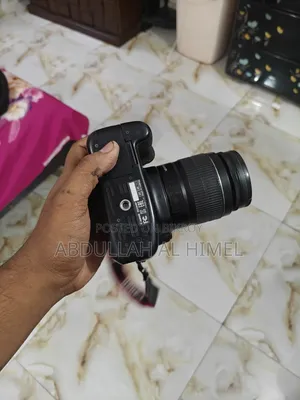 ডিএসএলআর ক্যামেরা