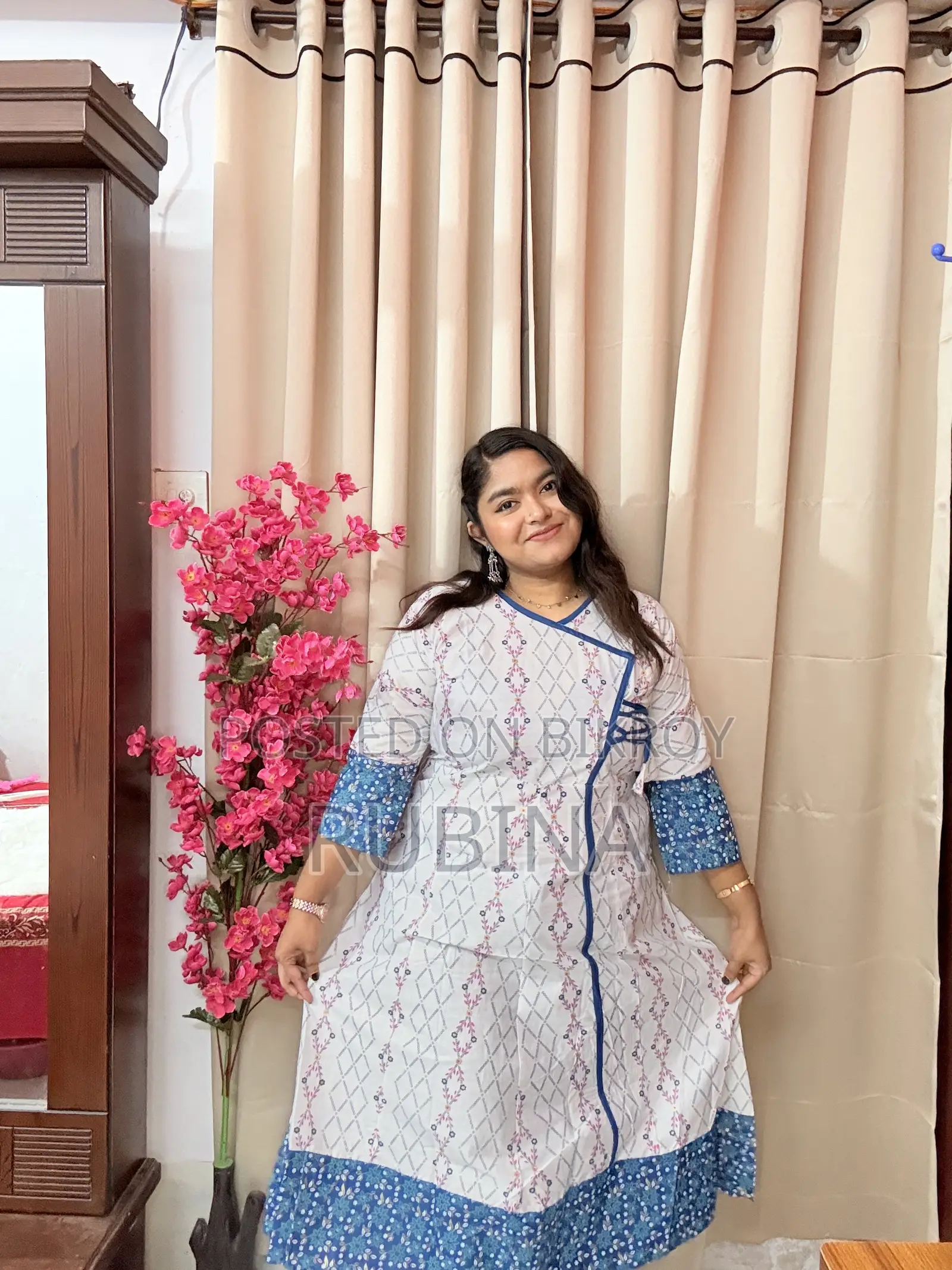আনারকলি ১ পিস ৪০০ টাকা