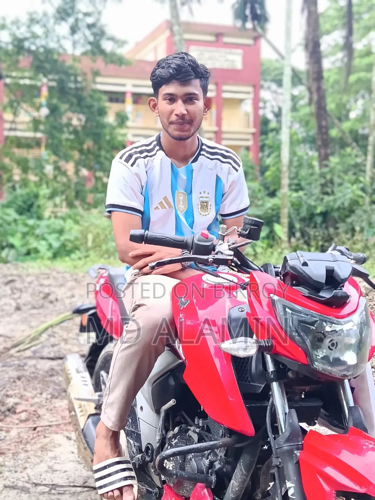 টিভিএস আপাচে ১৬০ ৪ভি ২০২২ রেড