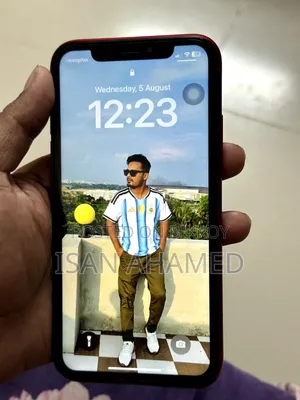 Apple iPhone XR 64 GB Red