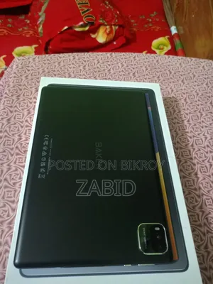 ট্যাবলেট ৬৪ জিবি কালো