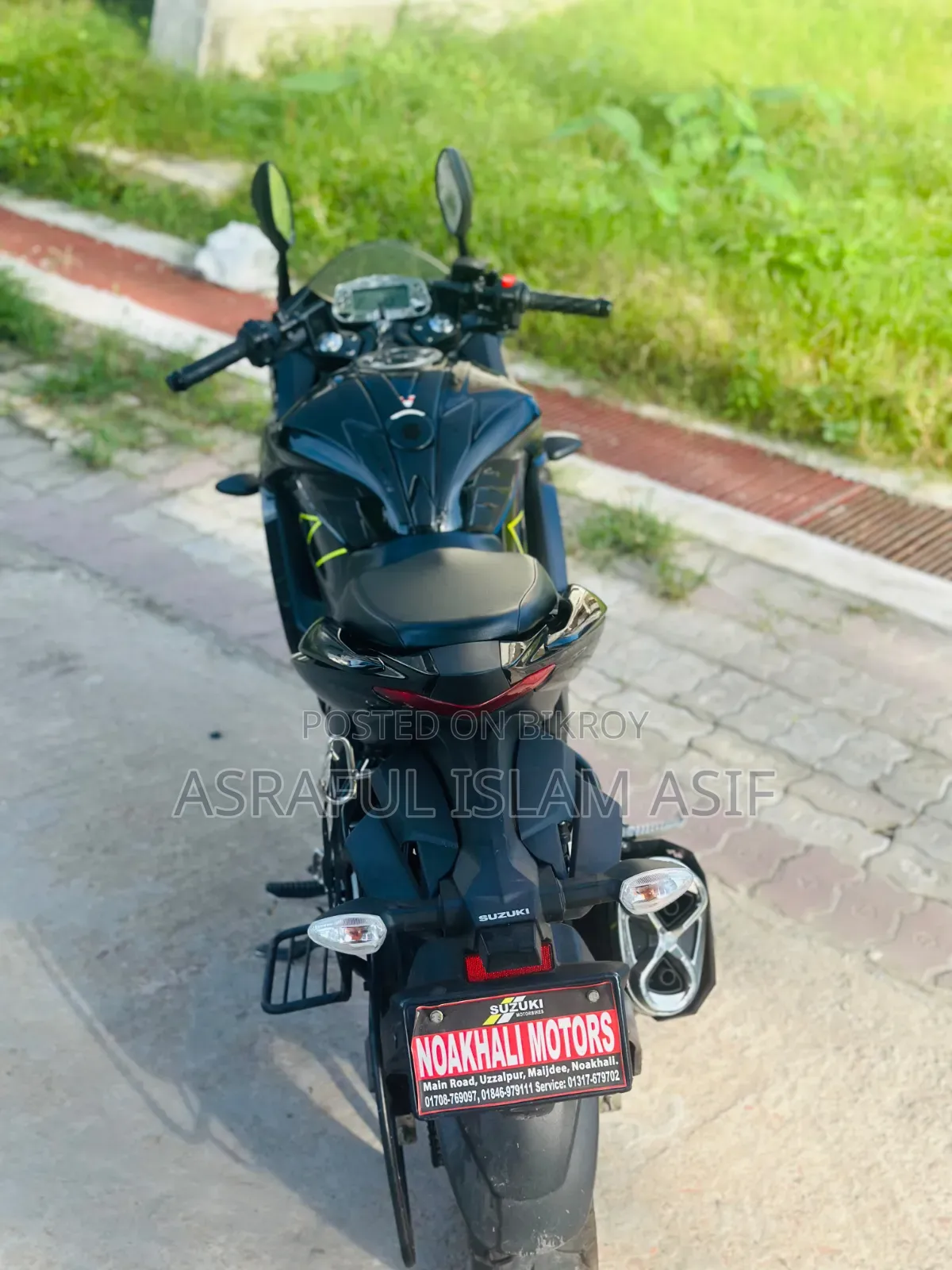 নতুন সুজুকি জিক্সার এসএফ ২০২৫ কালো