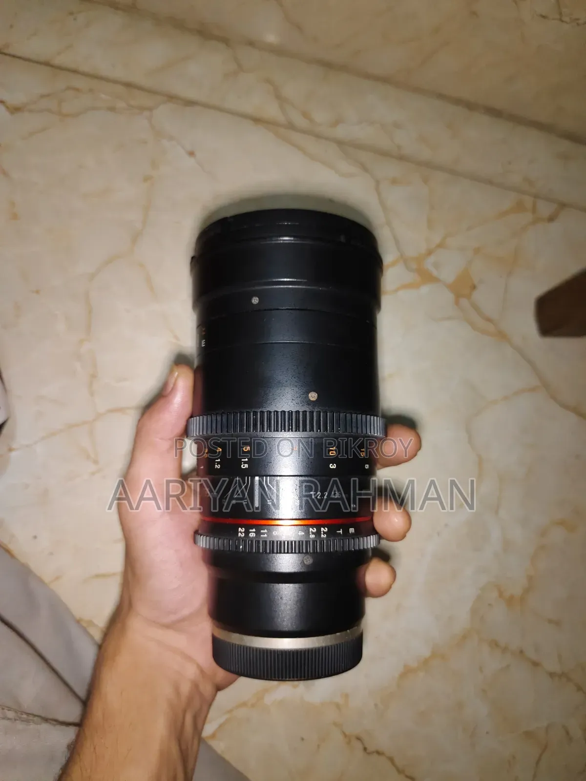 Samyang T2.2 ED 135mm UMC Cinema Lens