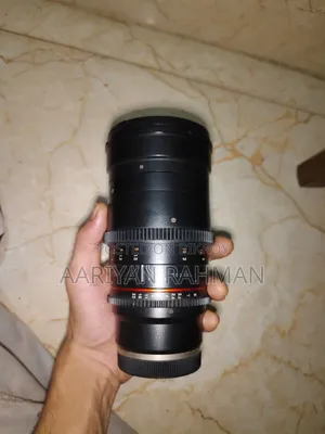 Samyang T2.2 ED 135mm UMC Cinema Lens
