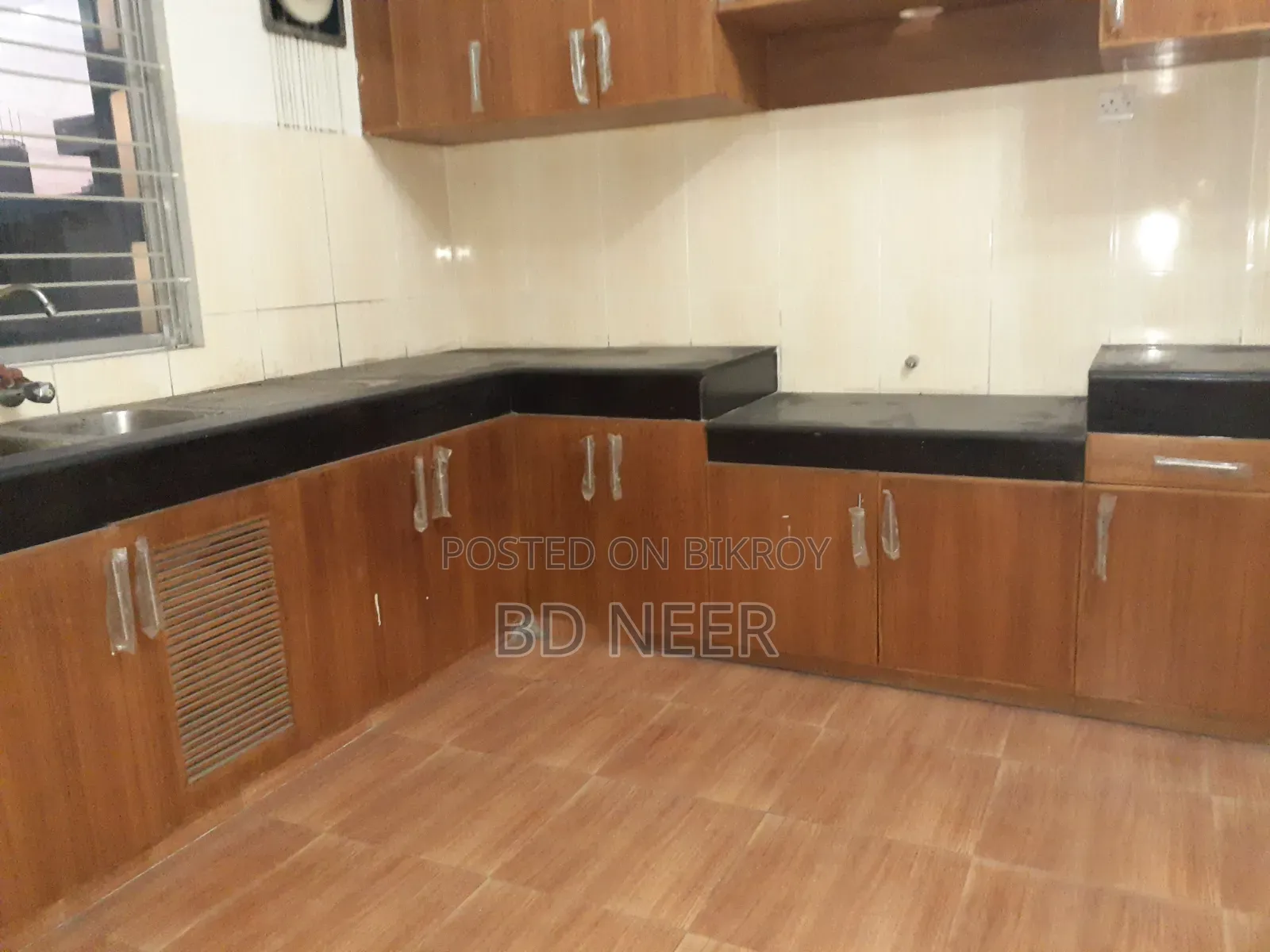 Office 3000 Sq Ft 4 Bedroom for Rent in Gulshan-2