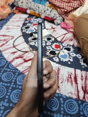 Oppo A18 128 GB Black