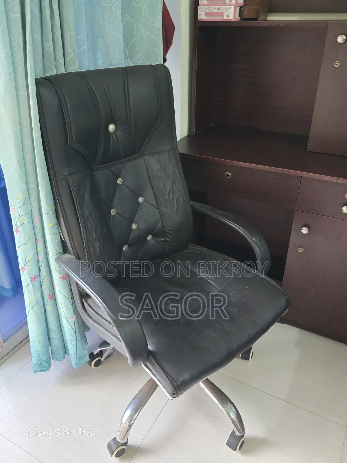 বস চেয়ার, অফিস, বাসা সব জায়গা ব্যাবহার করা যাবে