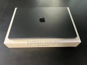 New Laptop Apple 36GB Apple M5 Max SSD 4T