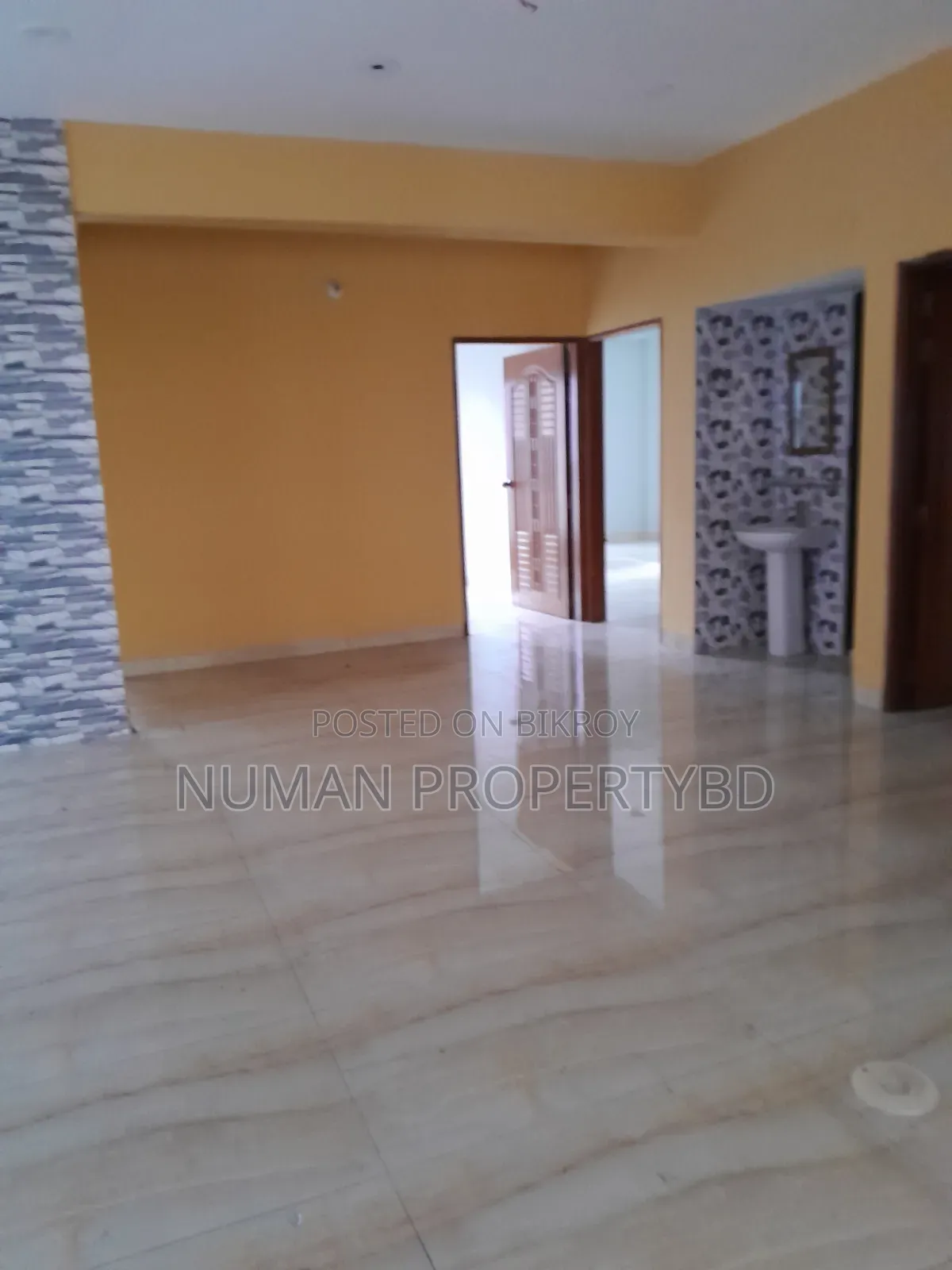 4 Bedroom Apartment in Numan Property Bd, Basundhara for Rent