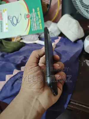 অ্যাপল আইফোন এক্সআর ৬৪ জিবি ব্ল্যাক