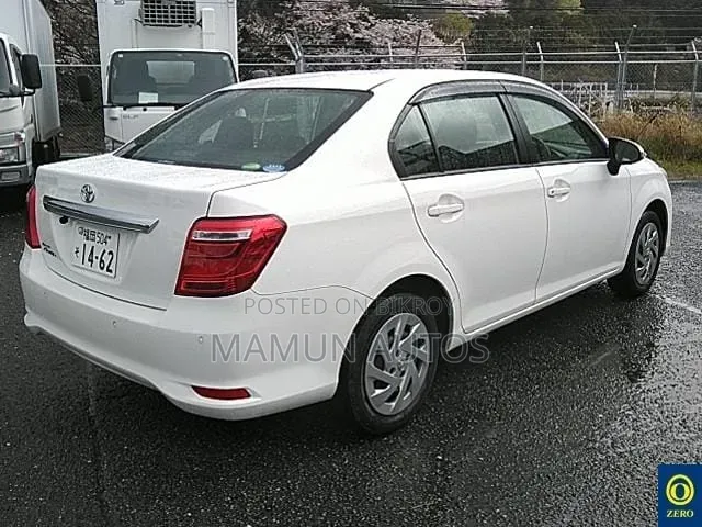 Toyota Axio 2021 White