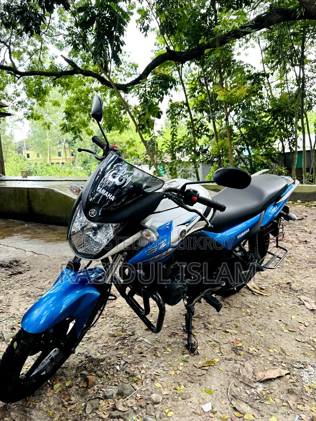 ইয়ামাহা ২০১৮ সাদা