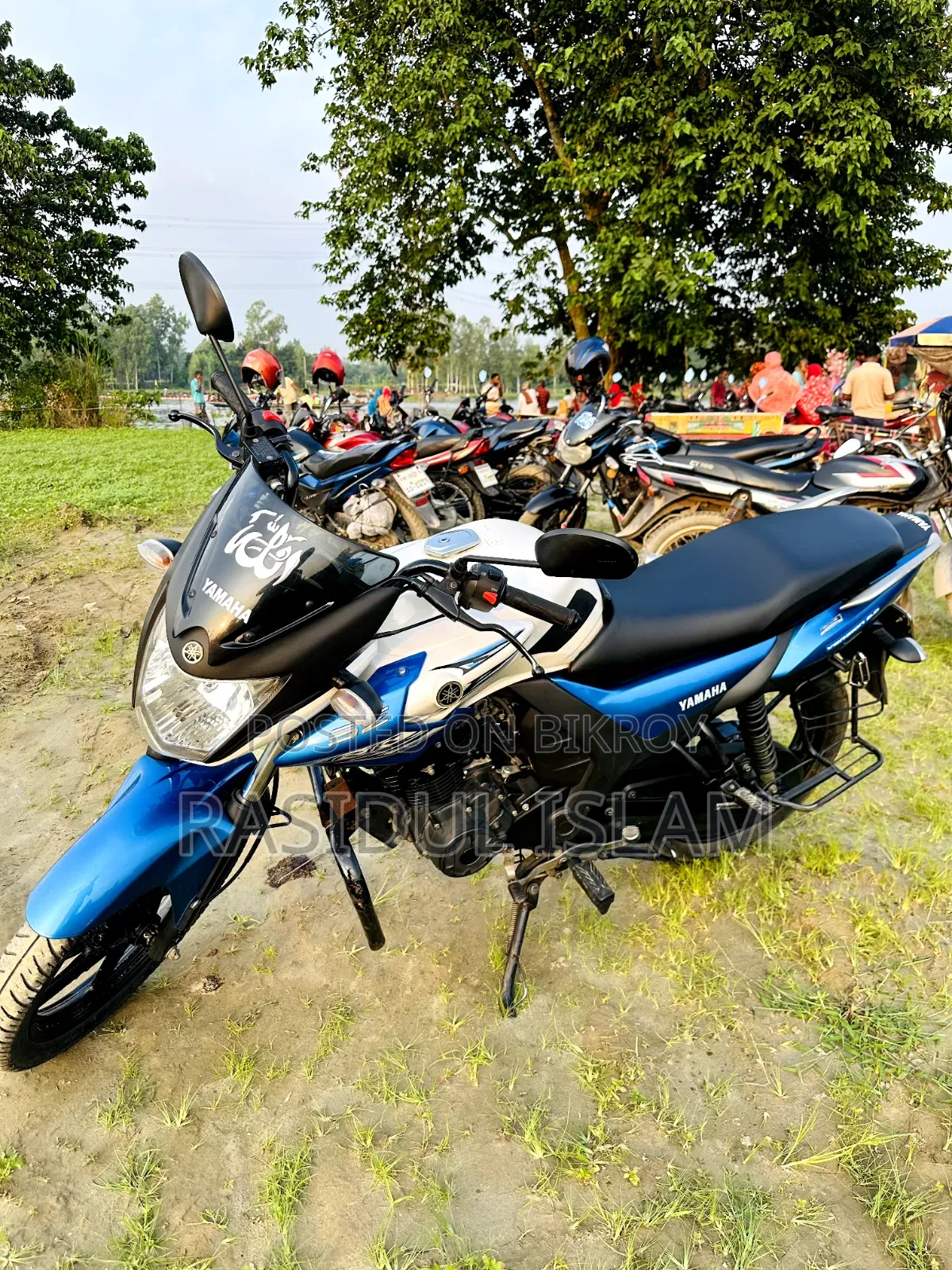 ইয়ামাহা ২০১৮ সাদা