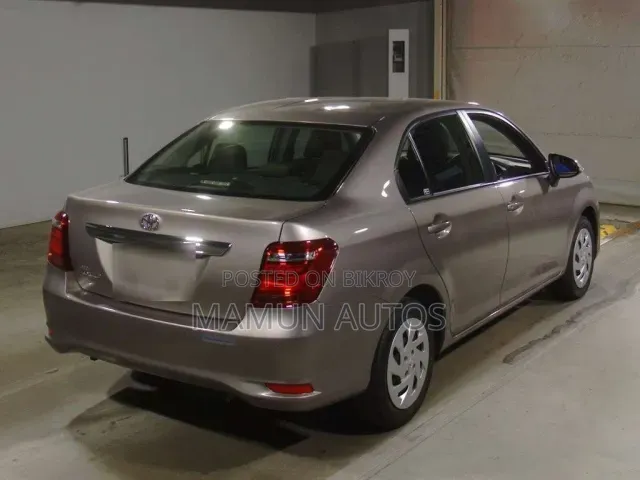Toyota Axio 2021 Beige