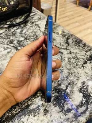 Apple iPhone 12 64 GB Blue