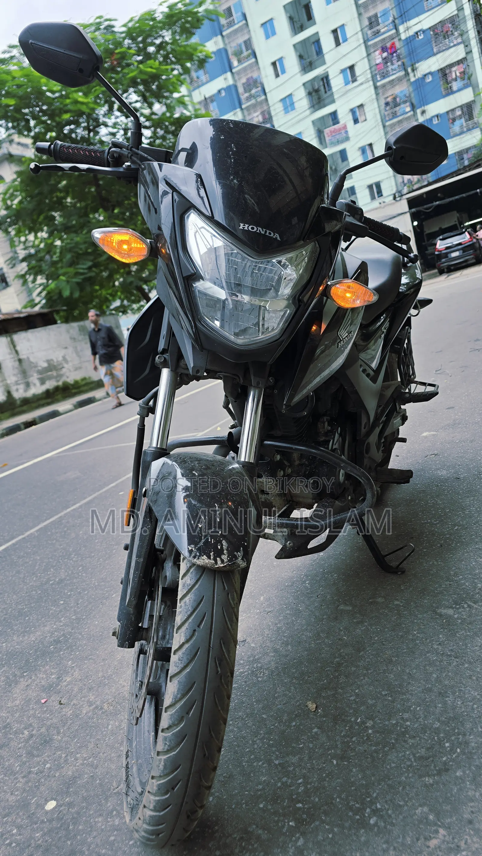হোন্ডা এক্স-ব্লেড ১৬০ ২০২৫ কালো