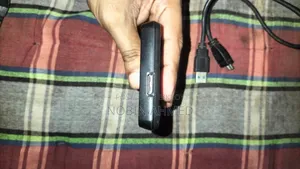তোশিবা ক্যানভিও বেসিকস ৫০০জিবি পোর্টেবল এক্সটার্নাল হার্ড ড্রাইভ
