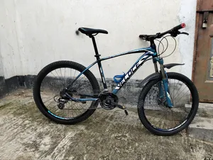 মডেল। ভেলোসি লিগ্যাসি। অয়েল ব্রেক