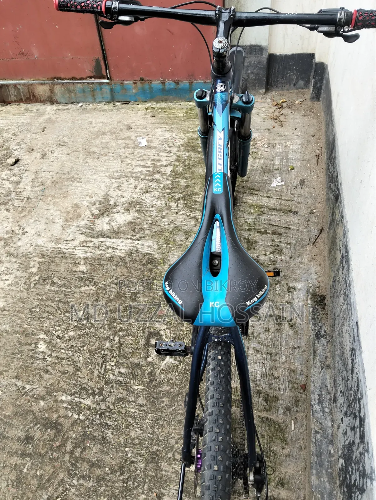 মডেল। ভেলোসি লিগ্যাসি। অয়েল ব্রেক