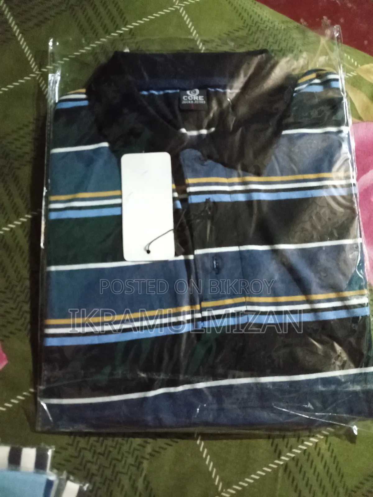 পলো শার্ট টি শার্ট