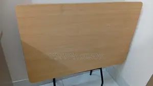 বড় ফোল্ডিং টেবিল, পড়াশোনার জন্য, ল্যাপটপ রাখা বা অফিসের কাজের জন্য