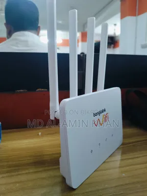 বাংলালিংক ৪জি ওয়াইফাই রাউটার (৩ ঘণ্টা ব্যাটারি ব্যাকআপ + সিম অন্তর্ভুক্ত)