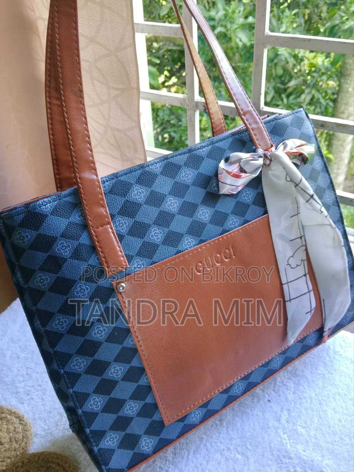 Ladies Stylish Bag