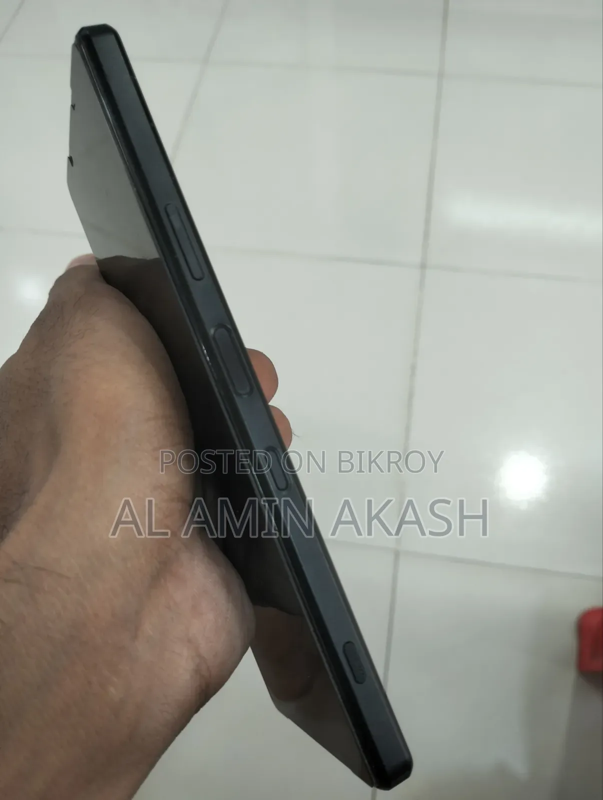 সনি এক্সপেরিয়া ১ ৩য় প্রজন্ম ২৫৬ জিবি কালো