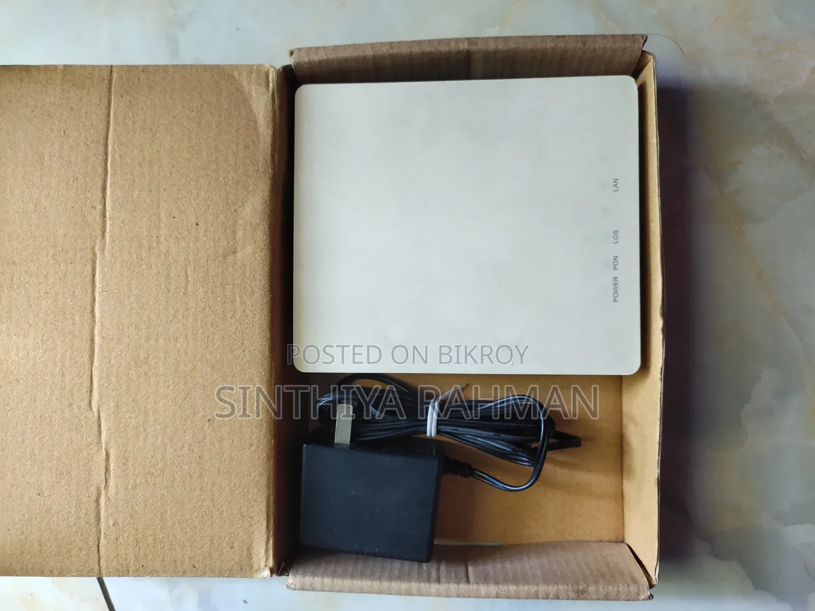 Huawei HG8010H EPON ONU Fiber Optical Modem With Adapter Box