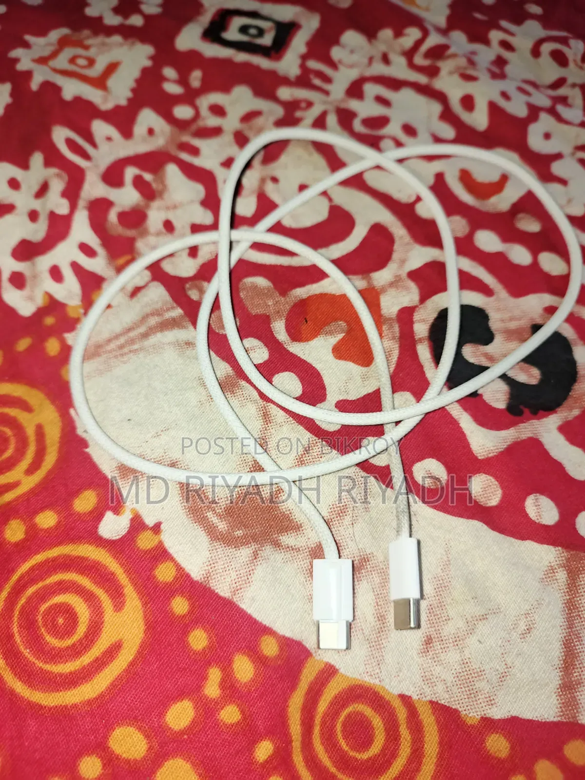 অ্যাপল আইফোন ১৫ প্রো ম্যাক্স অরিজিনাল কেবল