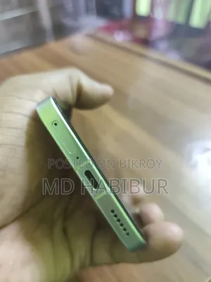 নতুন শাওমি রেডমি টার্বো ৪ প্রো ২৫৬ জিবি সাদা