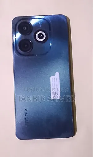 ইনফিনিক্স স্মার্ট ৮ ১২৮ জিবি ব্ল্যাক