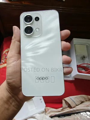 অপ্পো রেনো১৩ ৫জি ২৫৬ জিবি সাদা
