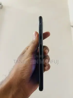 Samsung A10 32 GB Black