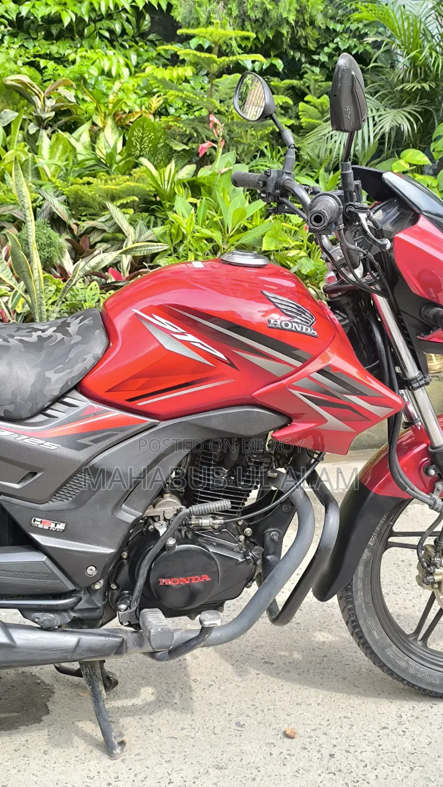 Honda CB 2023 Red