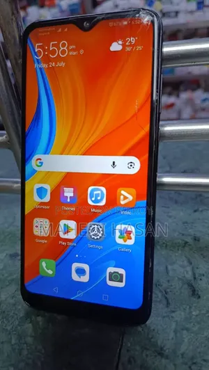 হুয়াওয়ে ৩২ জিবি ব্ল্যাক