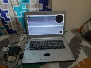 Laptop Lenovo IdeaPad 320 4GB Intel Core i3 HDD 1TB