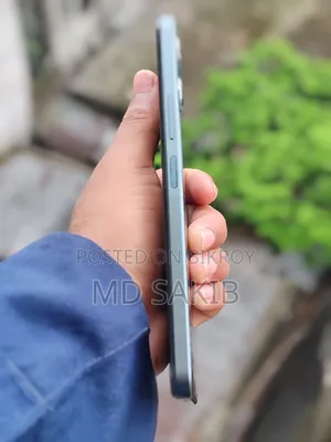 Vivo Y17s 128 GB