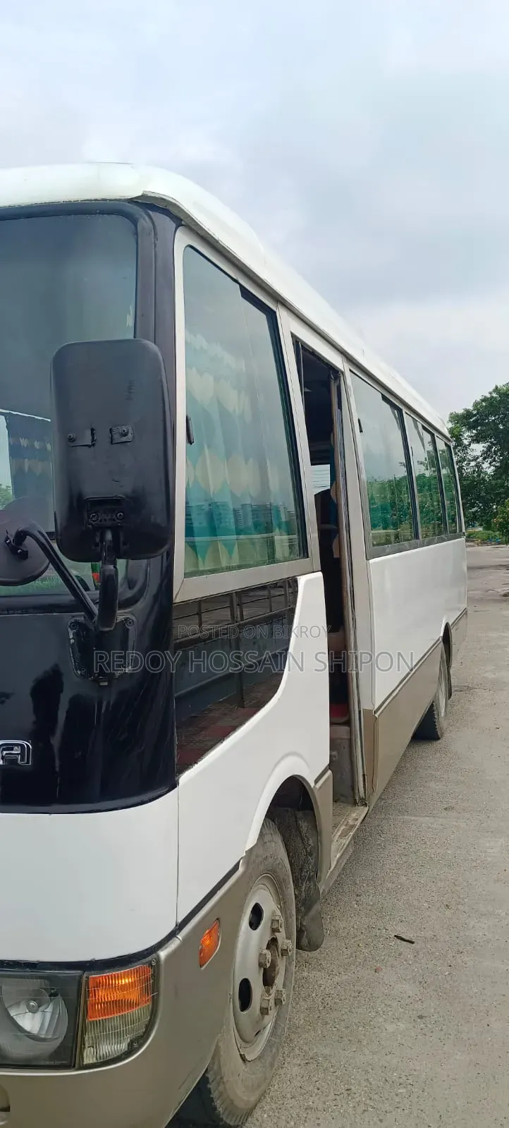 মিতসুবিশি ফুসো রোসা ২০০৪
