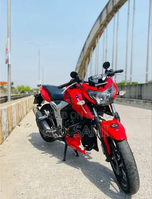 টিভিএস অ্যাপাচে আরটিআর ১৬০ ৪ভি ২০১৯ লাল