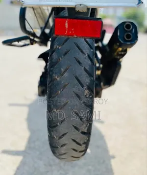 টিভিএস অ্যাপাচে আরটিআর ১৬০ ৪ভি ২০১৯ লাল