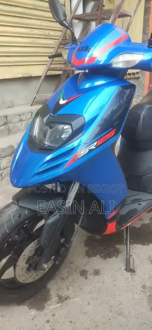 Aprilia SR 2018 Blue