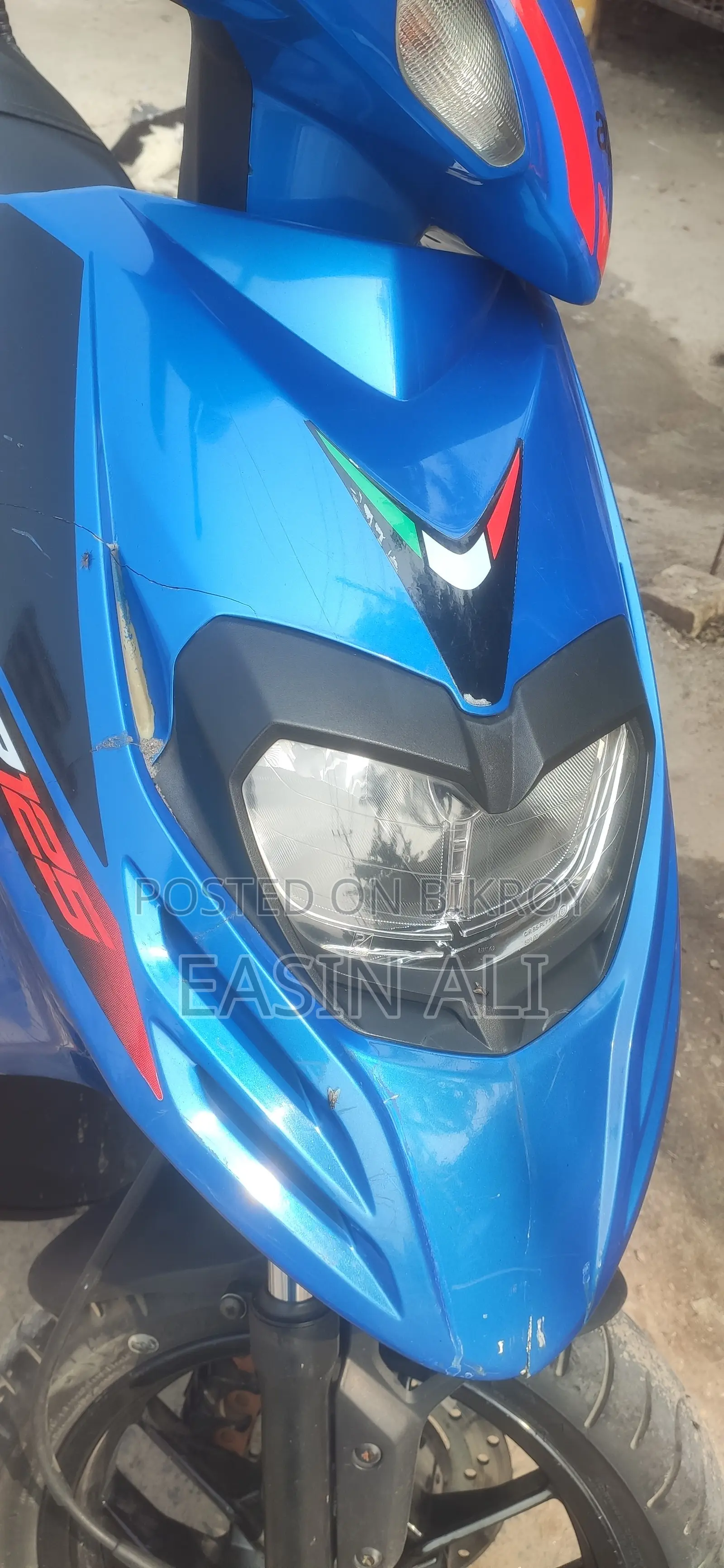 Aprilia SR 2018 Blue