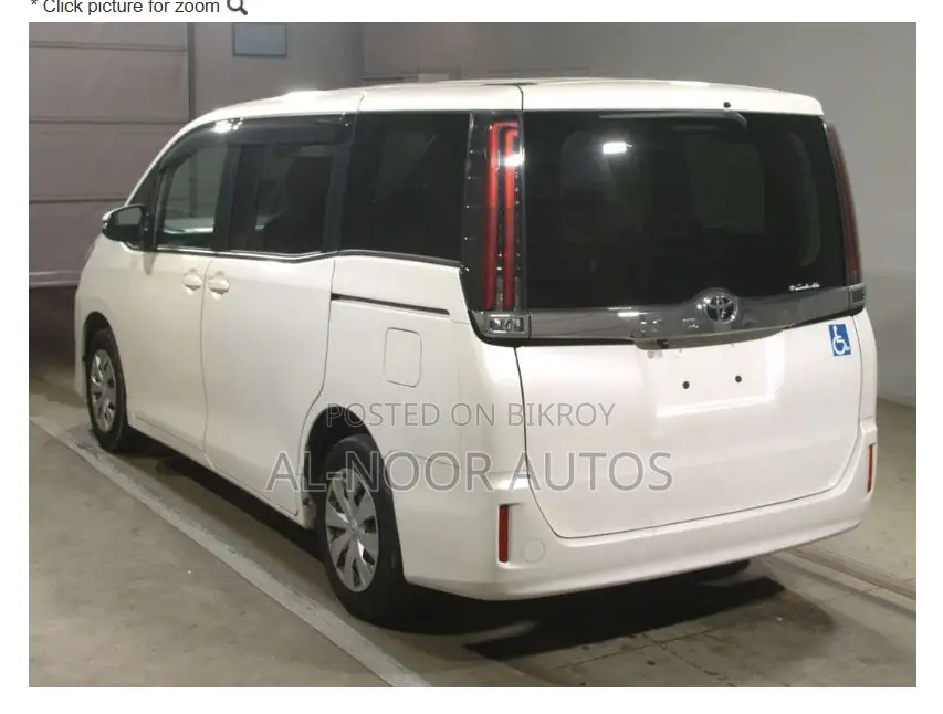 Toyota Noah 2021 Pearl