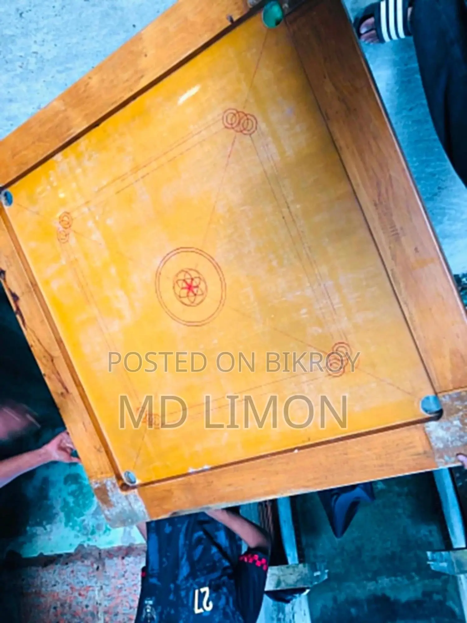 সেকেন্ড হ্যান্ড ক্যারাম বোর্ড