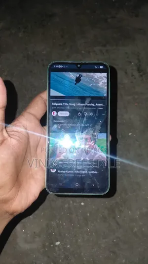 Samsung Galaxy A24 128 GB Green