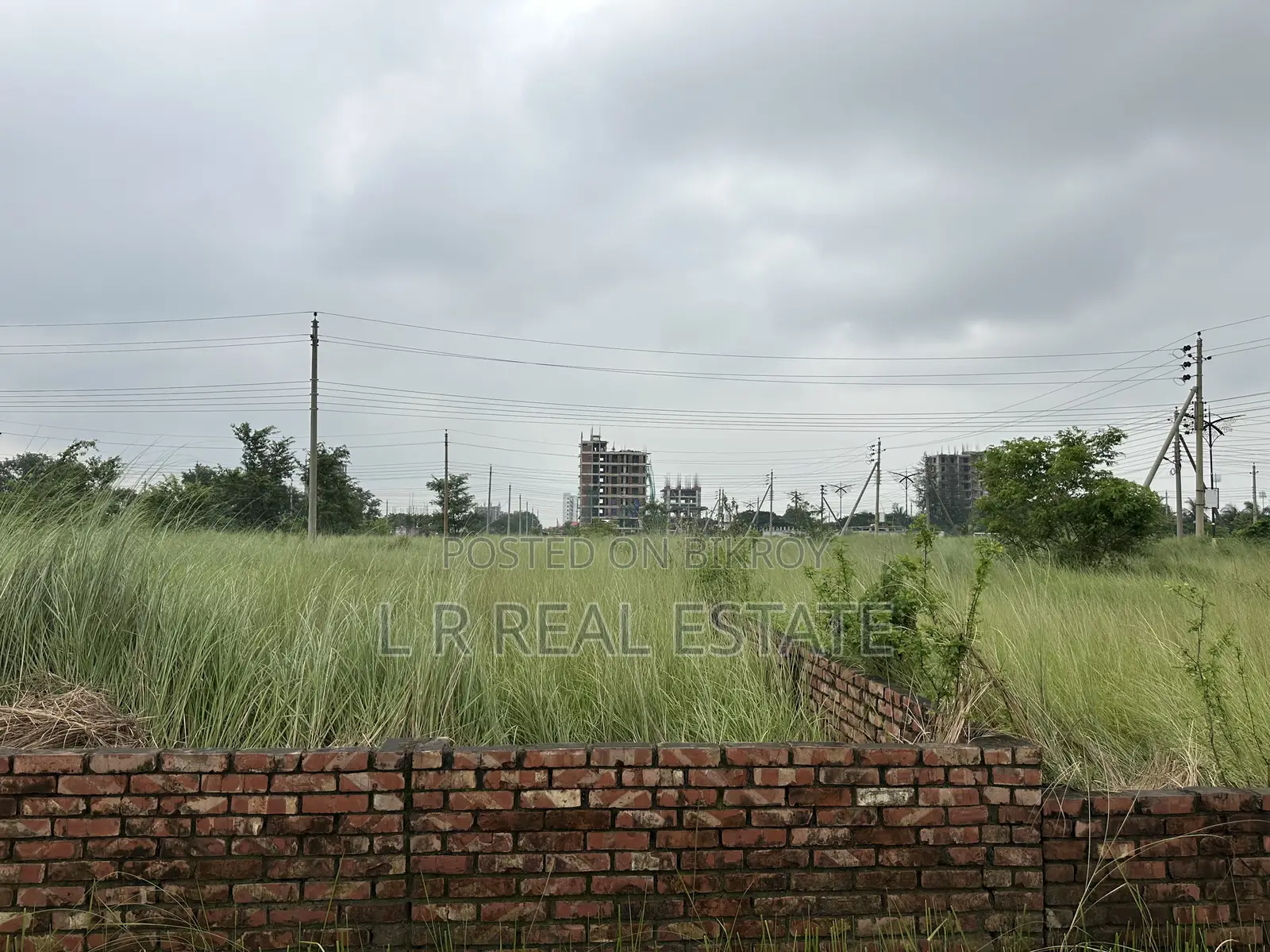এন-ব্লক, ৩ কাঠা, সিরিয়াল-৩৭০০, বসুন্ধরা আবাসিক এলাকা