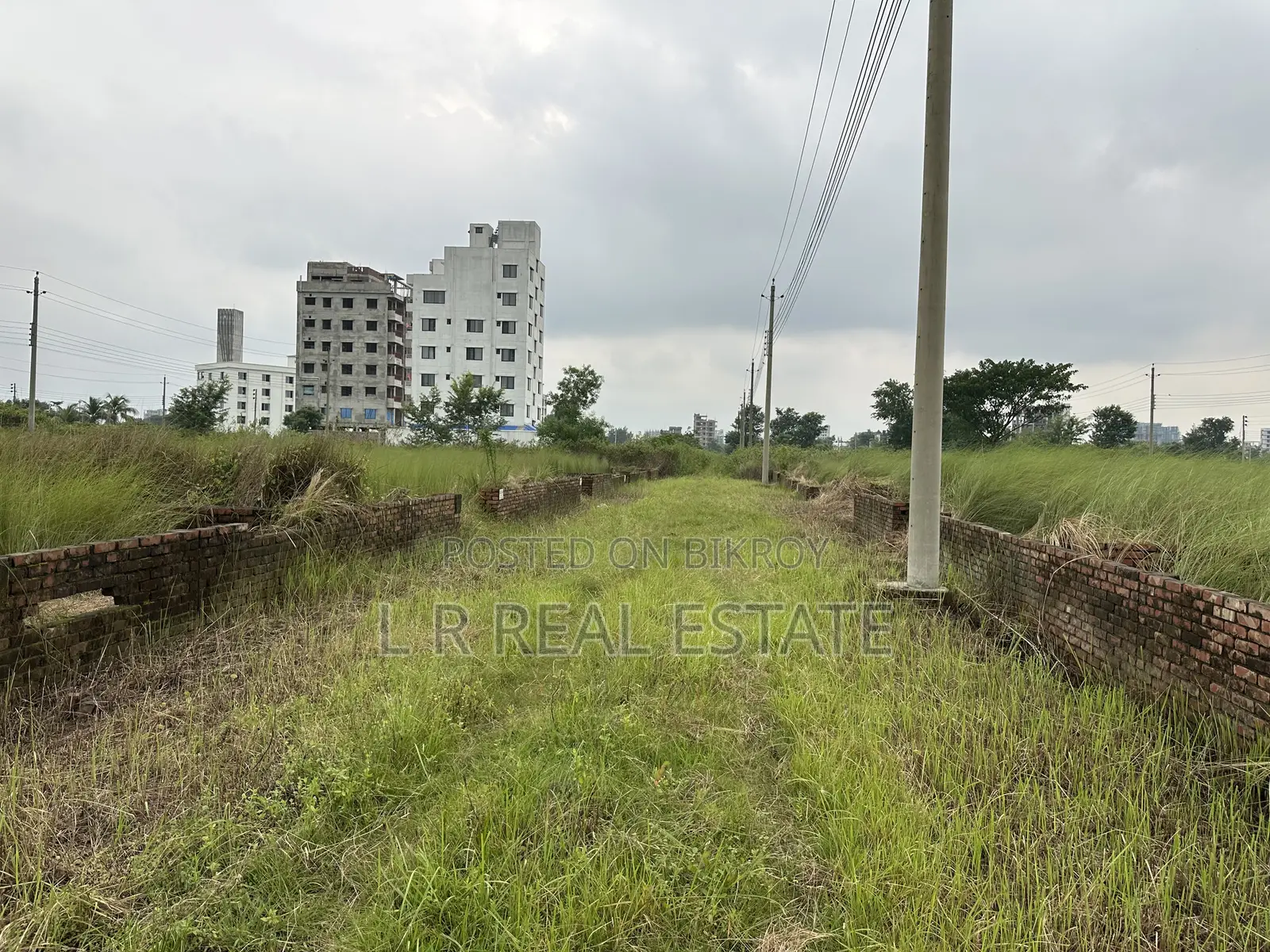 এন-ব্লক, ৩ কাঠা, সিরিয়াল-৩৭০০, বসুন্ধরা আবাসিক এলাকা