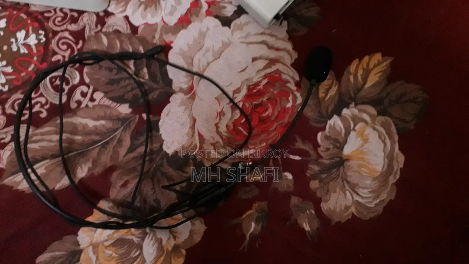 বিএনকে-২০৯ রিচার্জেবল পোর্টেবল পিএ মাইক্রোফোন এবং স্পিকার