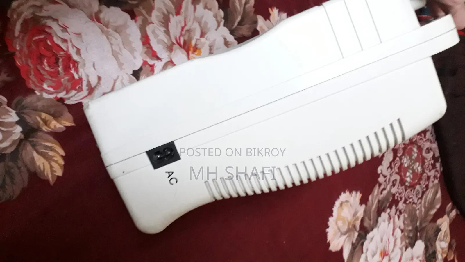 বিএনকে-২০৯ রিচার্জেবল পোর্টেবল পিএ মাইক্রোফোন এবং স্পিকার